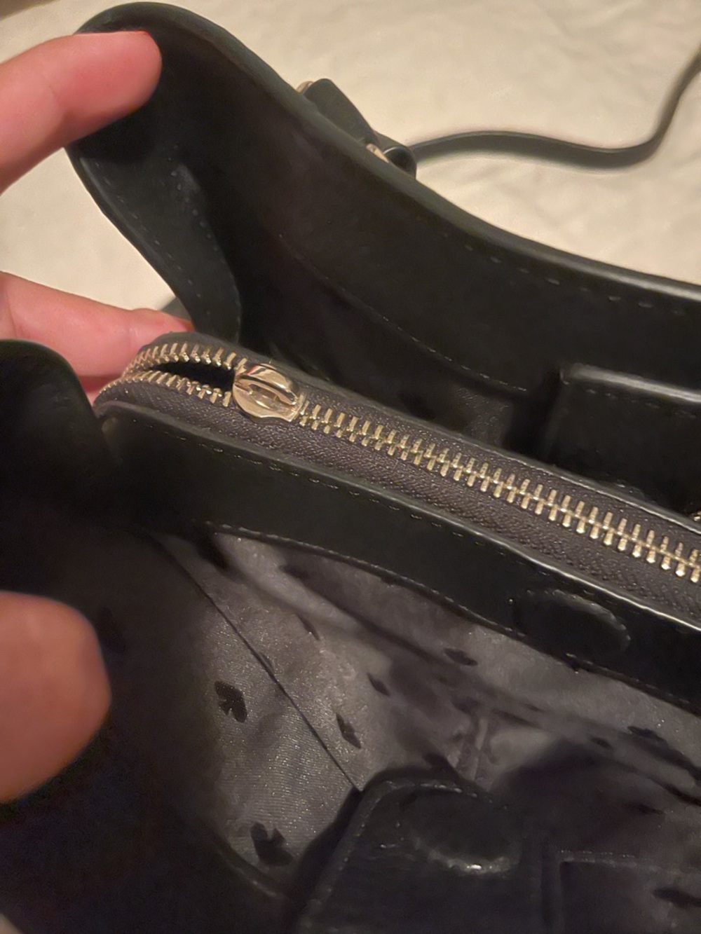 Kate Spade black bag 
EXCELLENT condition - Picture 3 of 4